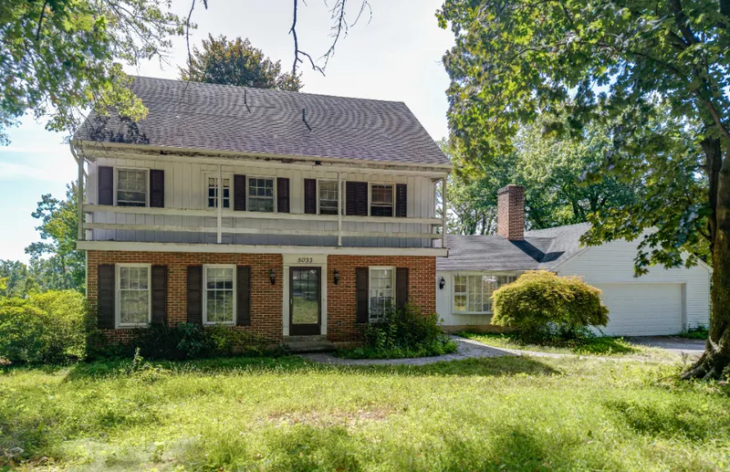 Real Estate Auction