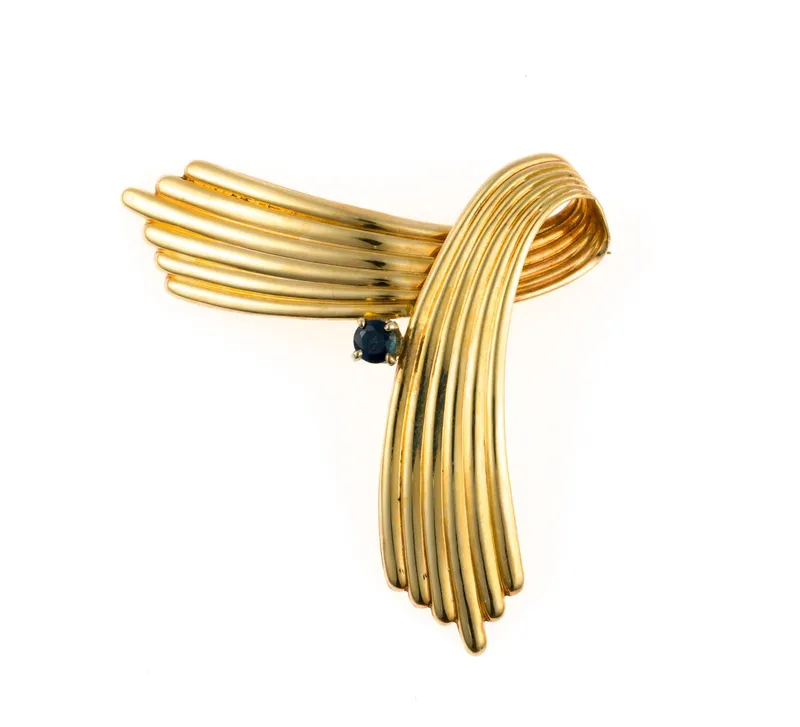 14K Gold and Sapphire Brooch from auction in Harrisburg, Pennsylvania