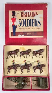 8/10 TOY SOLDIER AUCTION