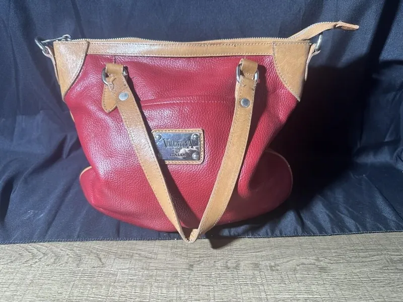 Valentina Italia Red Leather Tote Bag from auction in Clifford , Pennsylvania