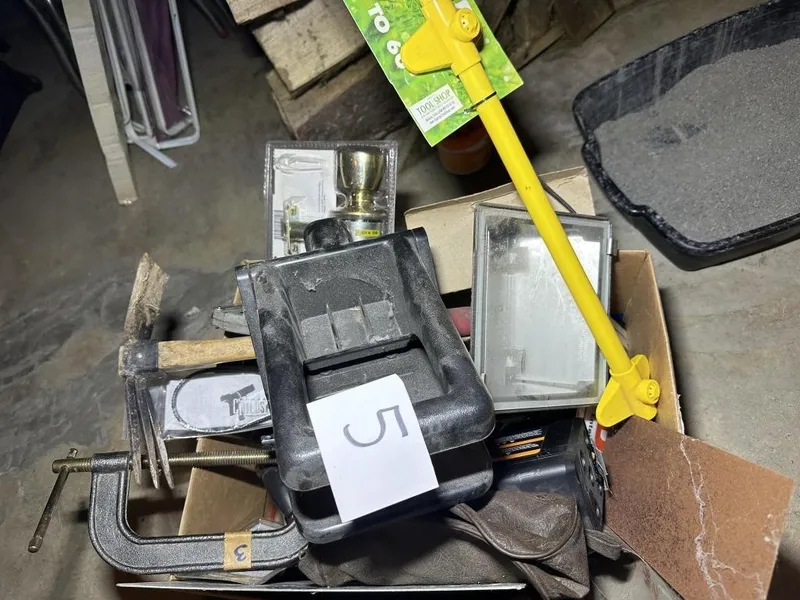Mixed Useful Lot from auction in Clifford , Pennsylvania