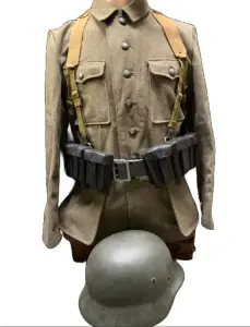 WWII Relics & Antique Bladed Weapons