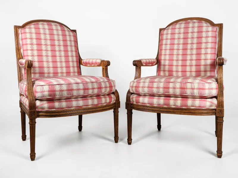 Lifetime Collection: Artwork | Antiques | Furnishings