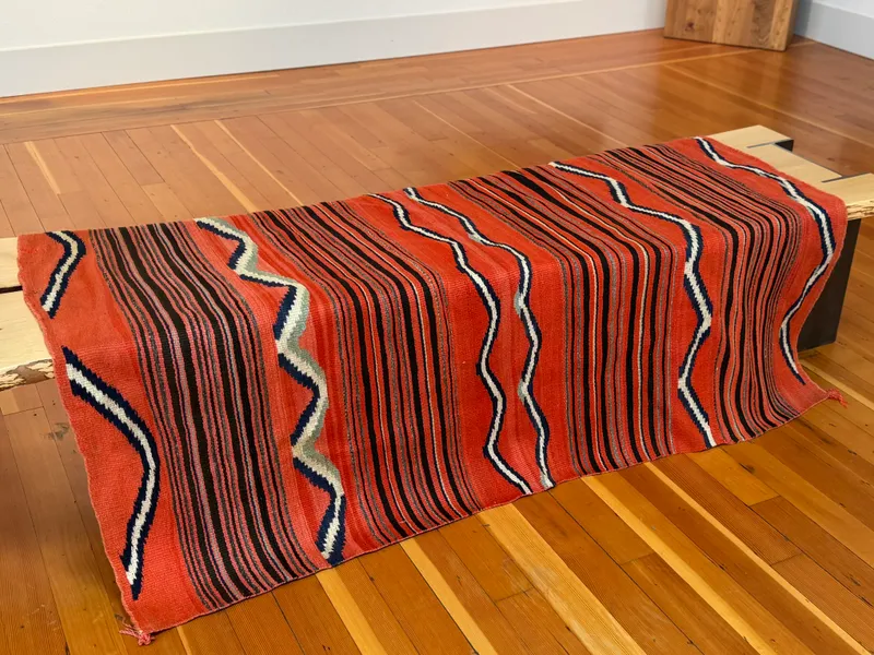 HAND-WOVEN DINÉ NAVAJO RUG from auction in Salem, Oregon