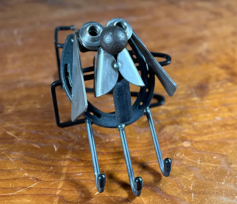 ST CROIX FORGE, HOUND LEASH HOLDER from auction in Salem, Oregon
