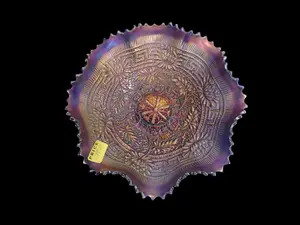 Glass, Carnival Glass, Uranium Glass, Etc