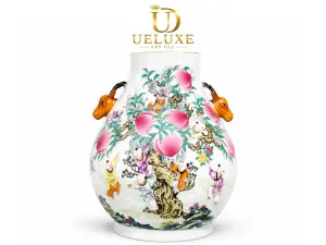 Chinese Antiques (The Royal Legacy)