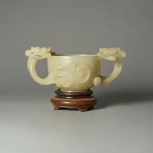 Bruce Family Collection II: Chinese jade, snuff bo