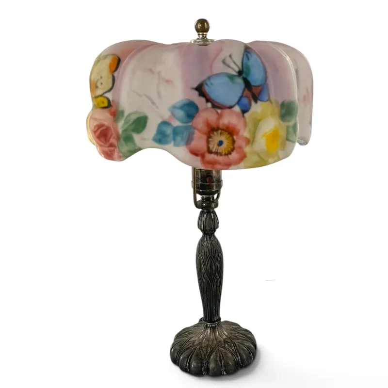 Pairpoint Butterfly Puffy Boudoir Lamp from auction in Aberdeen, Mississippi