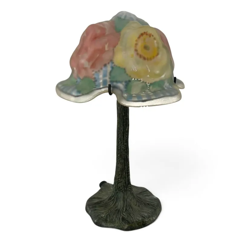 Pairpoint Four-Flower Puffy Boudoir Lamp from auction in Aberdeen, Mississippi