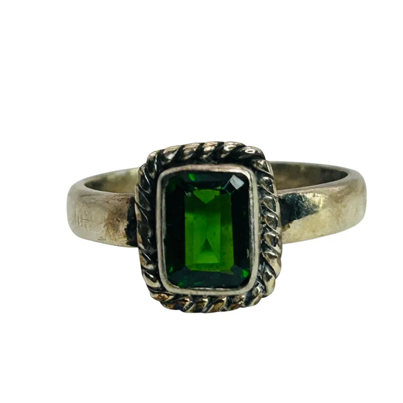 Sterling Emerald Ring Sz 6 from auction in Ravenna, Ohio