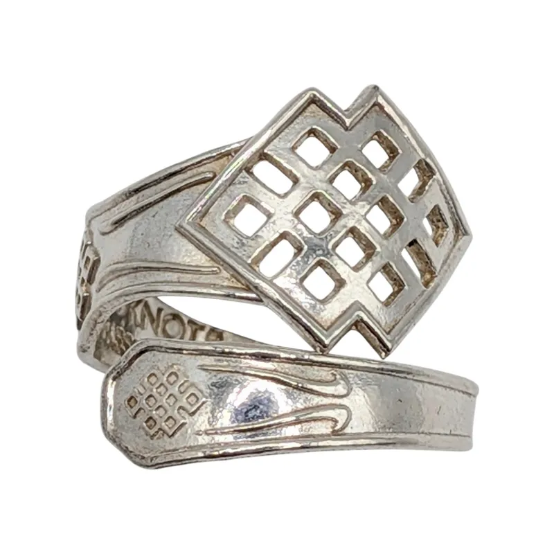 Alex & Ani Sterling Silver Modern Geometric Wrap Ring Size 6.25 from auction in Ravenna, Ohio