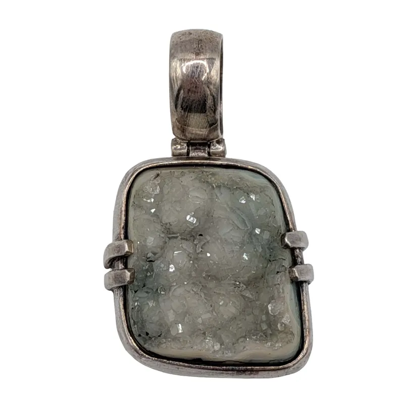 Sterling Silver Jade Stone Pendant from auction in Ravenna, Ohio
