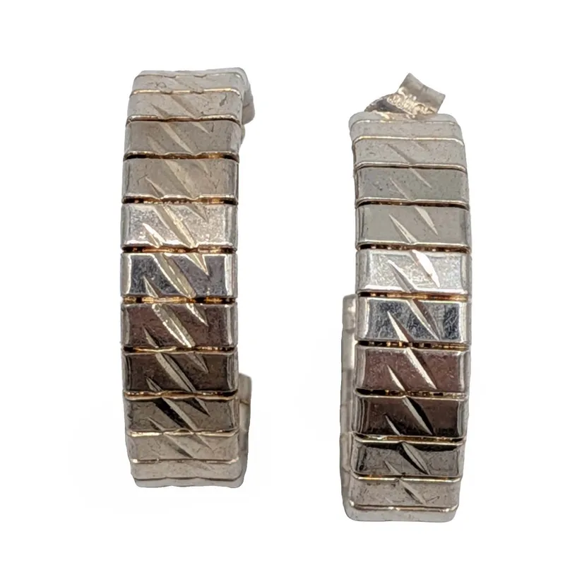 Sterling Etched Hoop Earrings from auction in Ravenna, Ohio