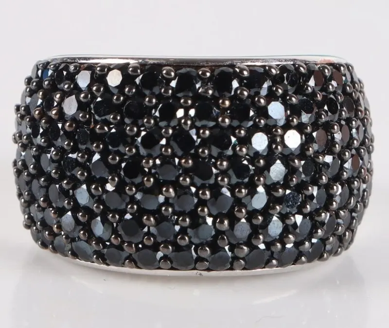 STERLING SILVER BLACK CUBIC ZIRCONIUM LADIES RING from auction in Tallahassee, Florida
