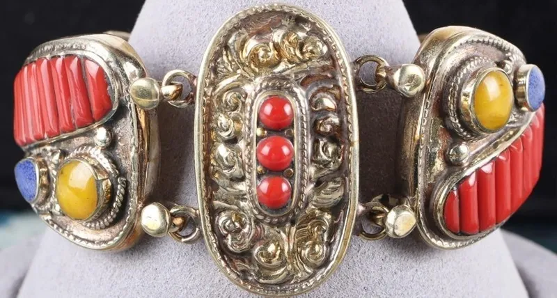 SW STYLE STERLING SILVER LADIES BRACELET W/ JASPER from auction in Tallahassee, Florida