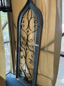 Lake Secession Estate Auction