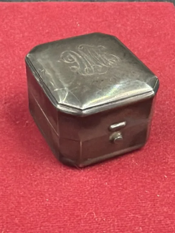 Antique Birks Sterling Octagonal  Ring Box from auction in Orange Cit y, Florida