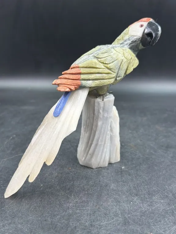 Nicely Carved Gemstone Parrot from auction in Orange Cit y, Florida