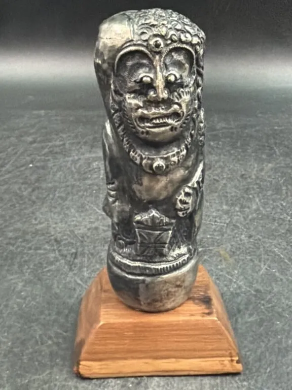 Balinese Silver Kris Hilt from auction in Orange Cit y, Florida