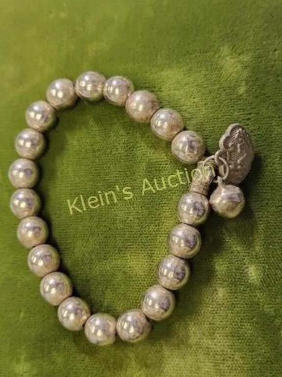 silver Beaded Oriental Bracelet              from auction in wilmington , North Carolina