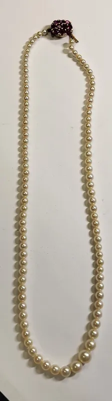 14K yellow Ruby clasp pearl necklace 17" from auction in wilmington , North Carolina