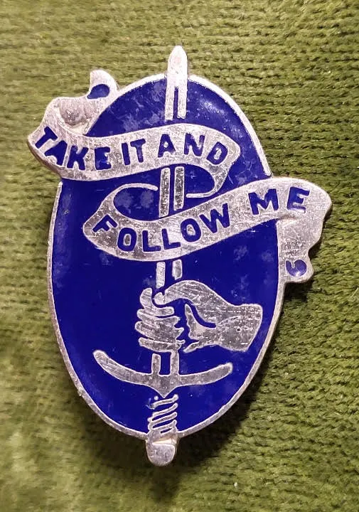 sterling silver WWII army infantry pin from auction in wilmington , North Carolina