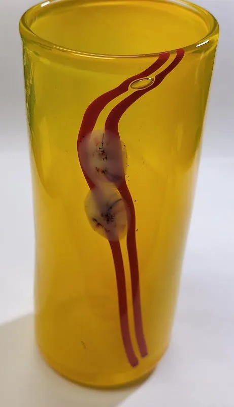 hand blown art glass vintage vase 6 1/4" from auction in wilmington , North Carolina