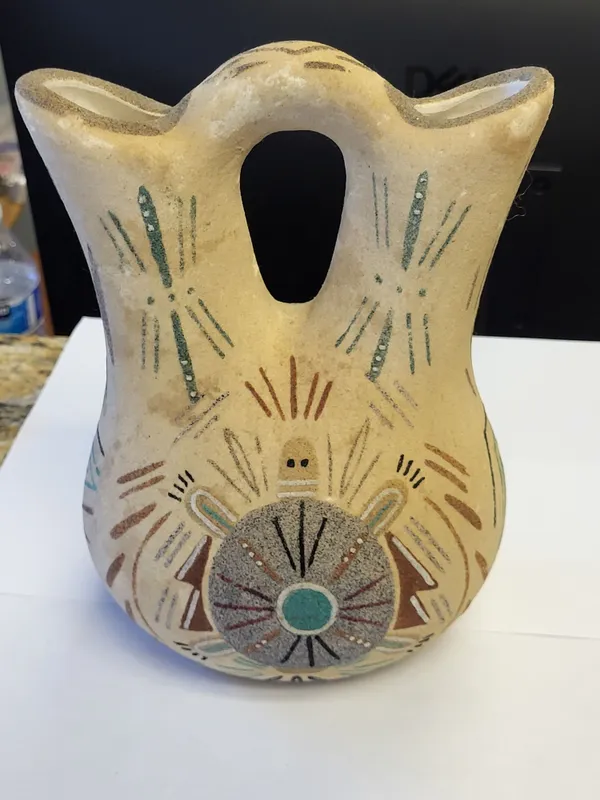 native american double spout wedding vase  from auction in wilmington , North Carolina