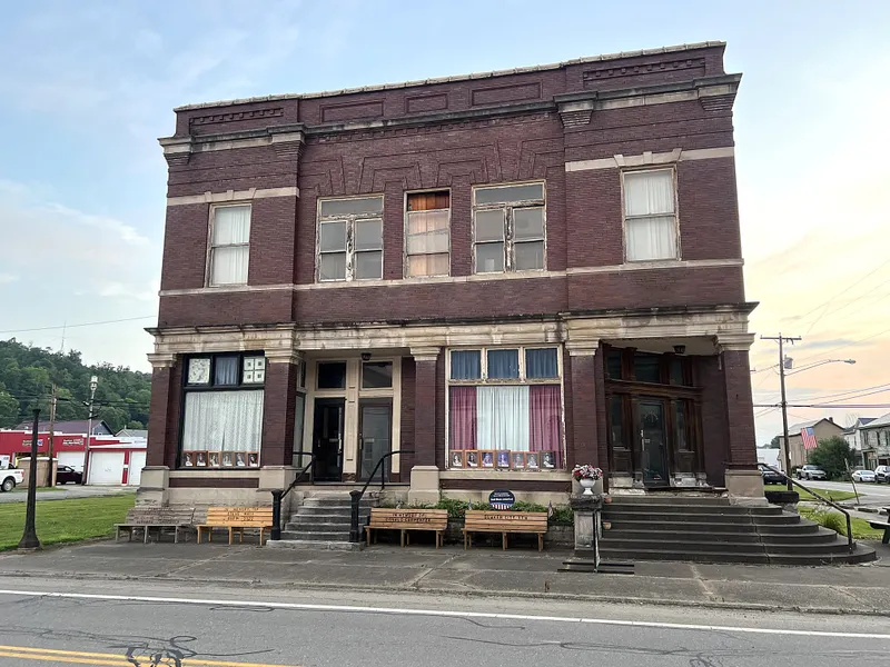 QUAKER CITY BANK REAL ESTATE  from auction in BETHESDA, Ohio