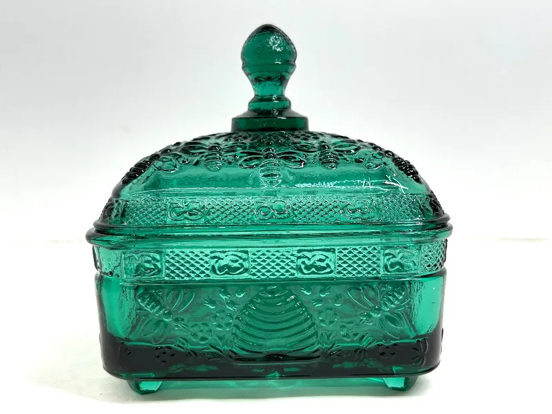 7.23.26 JULY ANTIQUE & GLASS AUCTION
