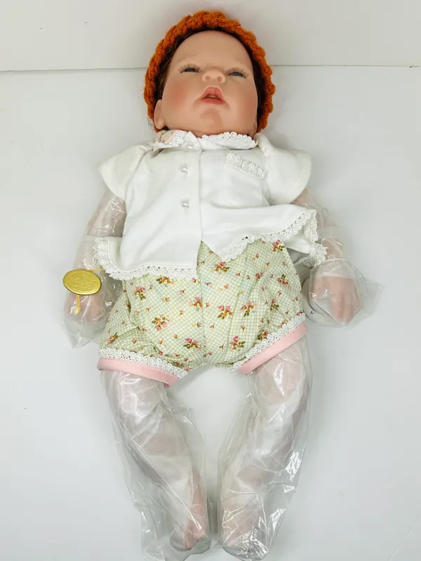 LEE MIDDLETON VINYL BABY CAROLINE 2003 from auction in BETHESDA, Ohio