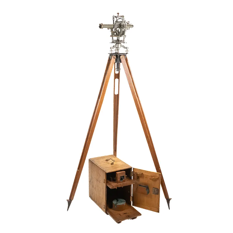Gustav Heyde Dresden Transit & Tripod from auction in Union, Illinois