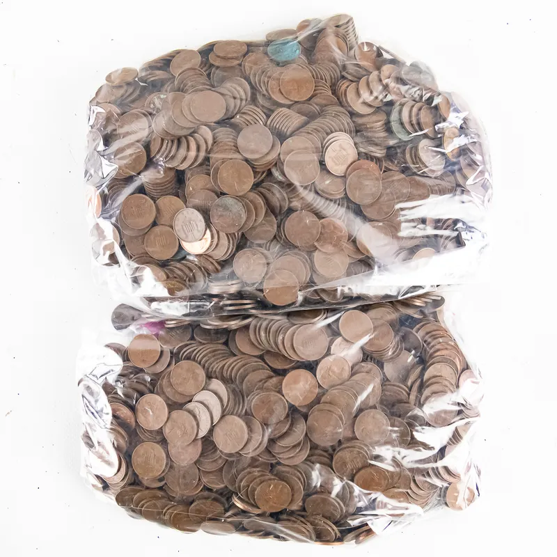 20 Pounds of Assorted Elizabeth II New Penny Cents from auction in Union, Illinois