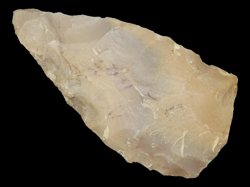 2 1/4" Translucent Agate Knife, New Mexico from auction in Quincy, Illinois