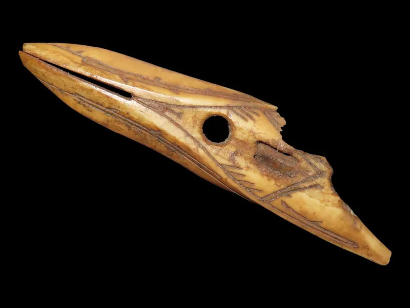 Impressive 3 5/8" Engraved Alaskan Harpoon found along the Bering Straight of Alaska. Meticulously Engraved on both sides with great polish & Heavy Patination. from auction in Quincy, Illinois