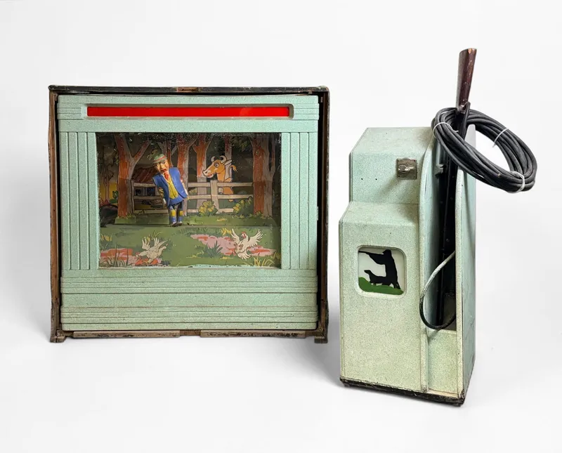 Antique Seeburg "Chicken Sam" Shooting Gallery Game from auction in Saint Paul, Minnesota