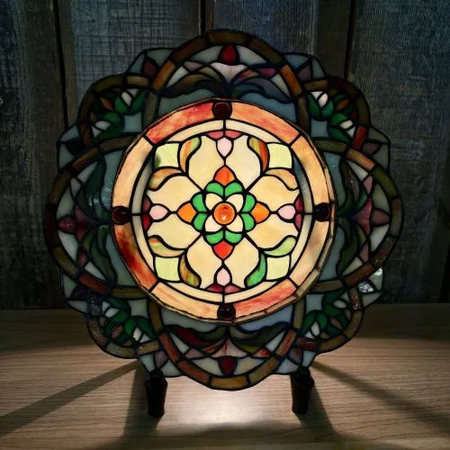 Chloe Tiffany Style Stained Glass Table Screen Lamp from auction in Shelbyville, Kentucky