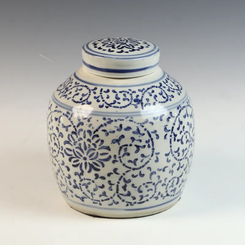 Blue and White Porcelain Ginger Jar with Matching Lid from auction in Morgantown, Pennsylvania