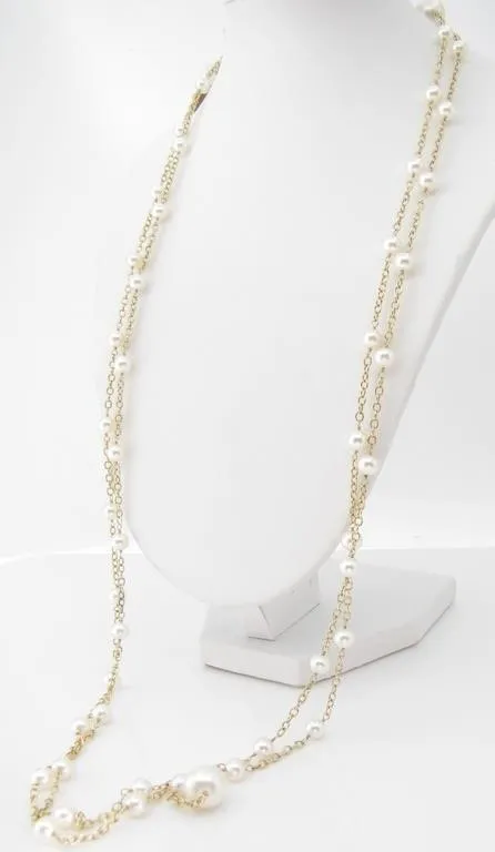 18K Yellow Gold Cultured Pearl Chain from auction in Carmel, Indiana