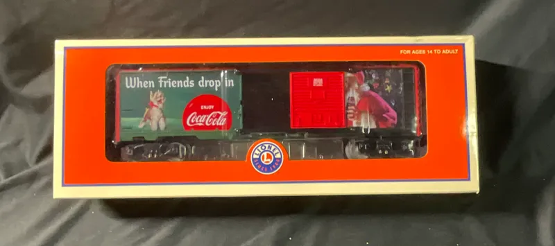 Lionel 6-39334 O Gauge Coca-Cola Christmas Boxcar in Original Box from auction in Campbell, New York