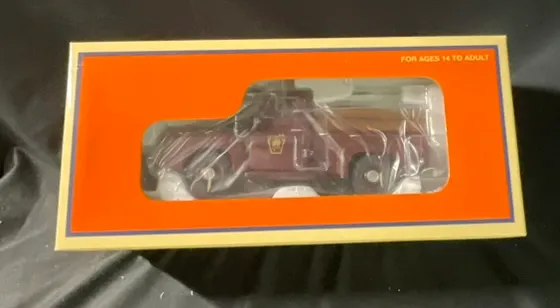 Lionel O-Gauge Pennsylvania Railroad 1955 Inspection Truck No. 6-39530 from auction in Campbell, New York
