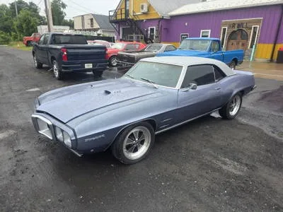 Chrome, Curves & Classics Auto Auction