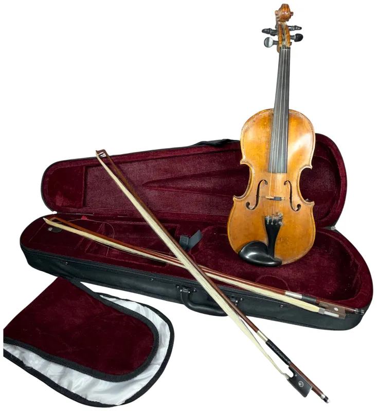 Bill Cunningham Full-Size Violin No. 33 West Lafayette Ohio with Two Bows and Case from auction in Lancaster, Ohio