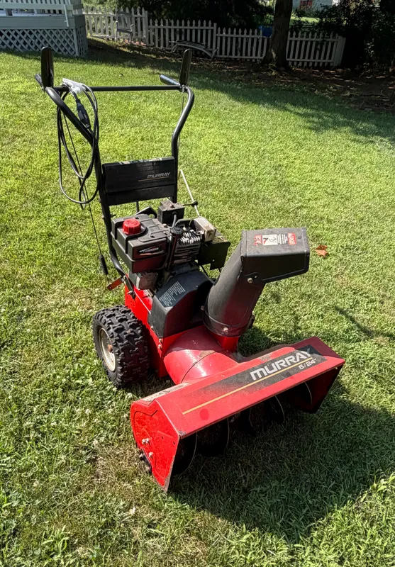 Murray Model 624508X4 5/24 Two-Stage Walk-Behind Snow Blower from auction in Lancaster, Ohio