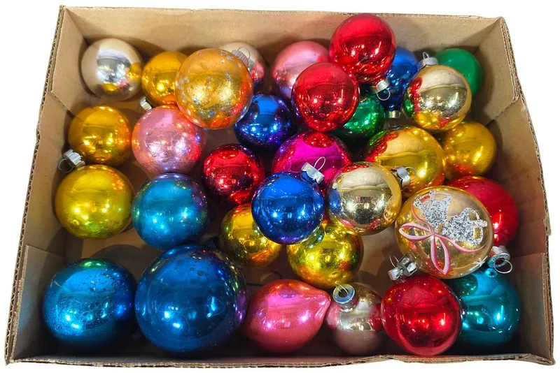 Vintage & Antique Christmas