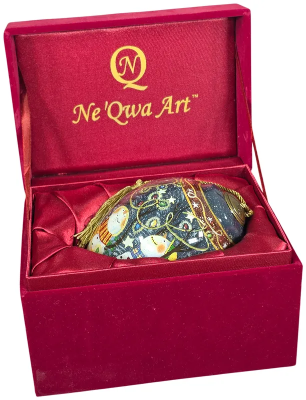 Ne Qwa Art Inside Painted Glass Snowman Ornament with Original Presentation Box from auction in Lancaster, Ohio