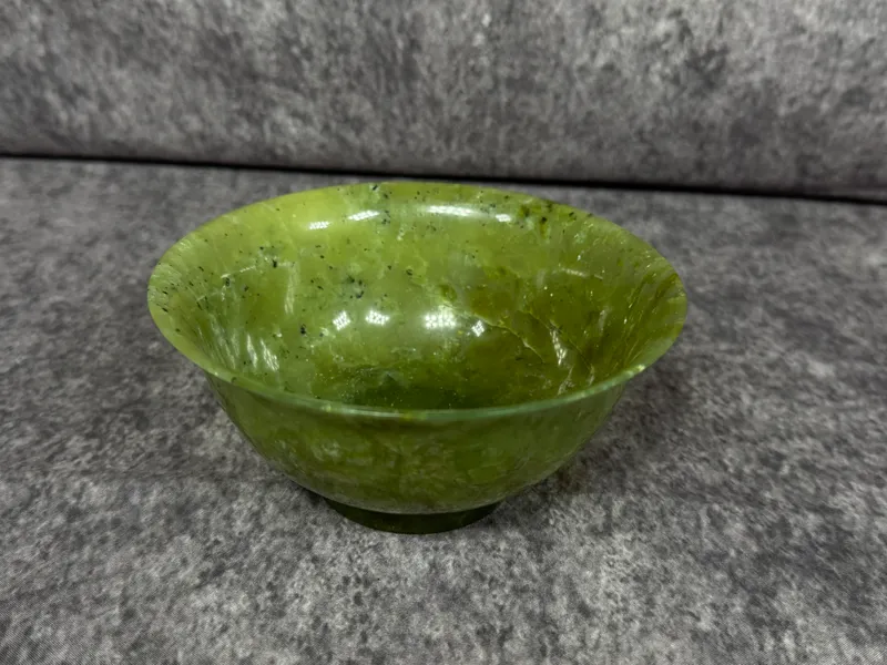 A Chinese Carved Spinach Green Nephrite Jade Bowl from auction in Lancaster, Ohio